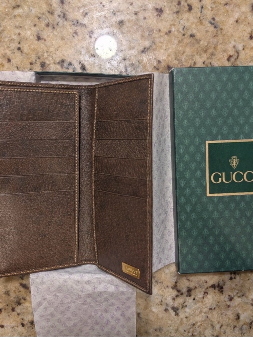 Authentic Vintage Gucci GG Monogram Leather Bifold Wallet – Brown